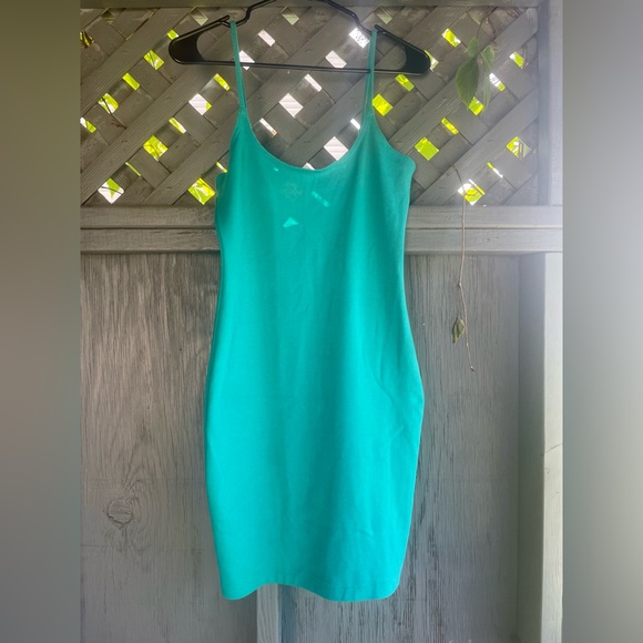 Vintage Turquoise Bodycon Mini Dress - Picture 4 of 6